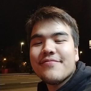 Maxmillian Nguyen