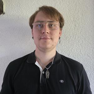 Tom