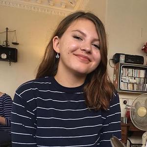 Ayna