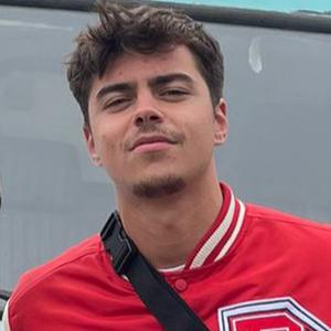 André