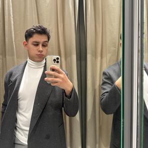 Julian Santiago