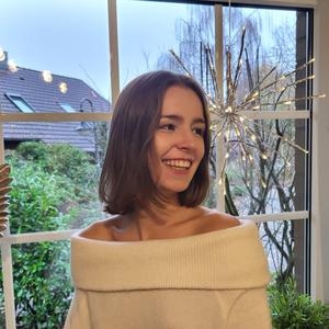 Leonie Stella