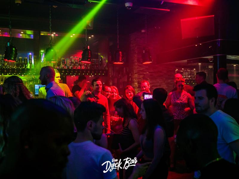 venue-image