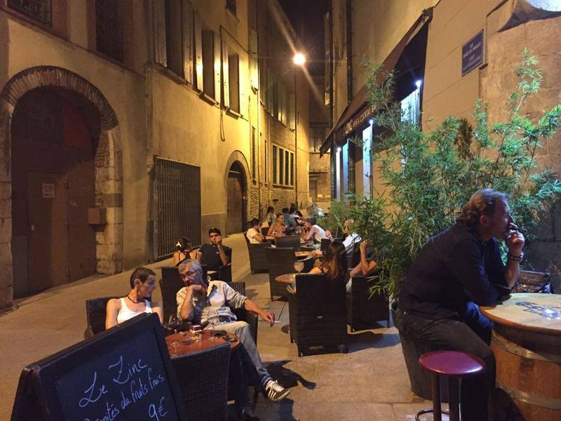 LE ZINC BAR WINE & COCKTAIL BAR