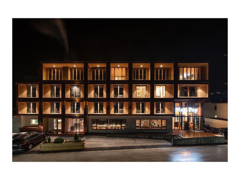 venue-image