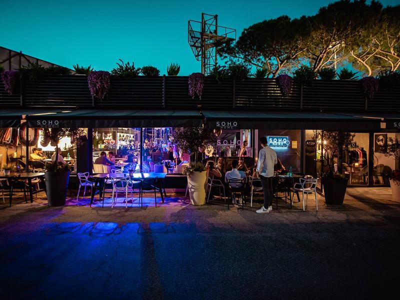 venue-image