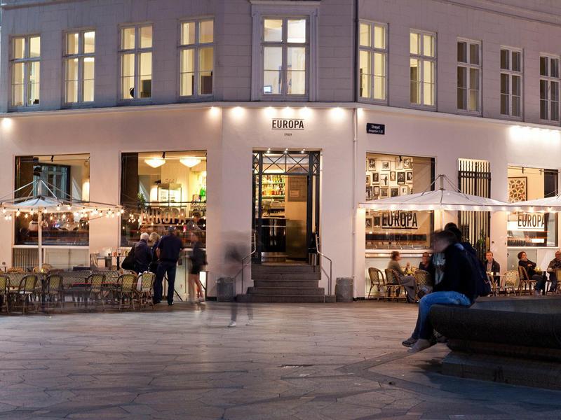 venue-image