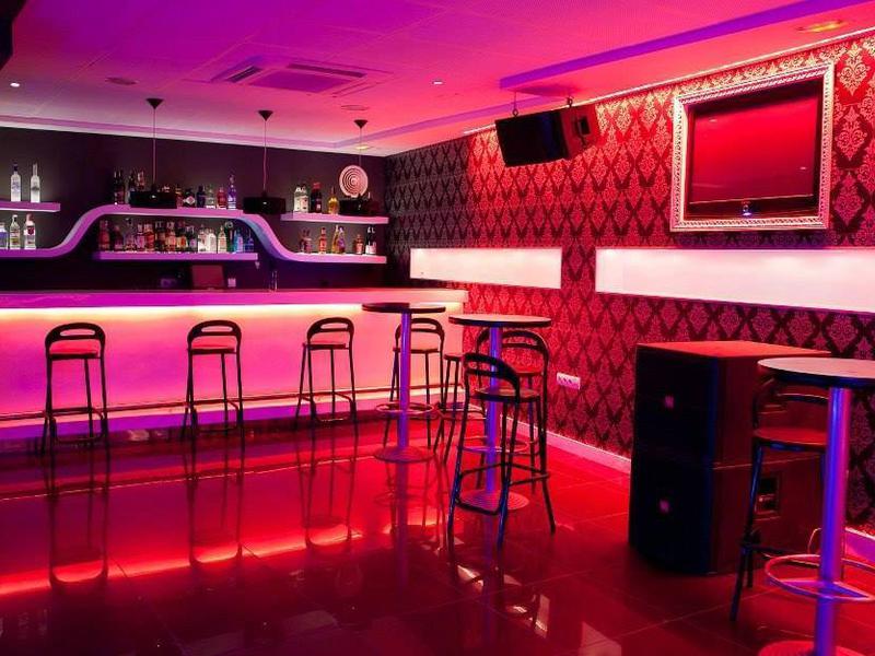 venue-image