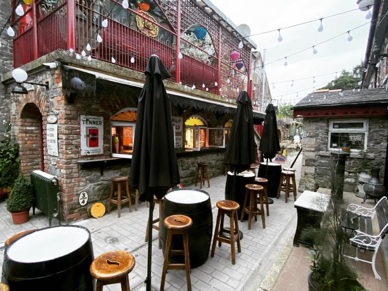 venue-image