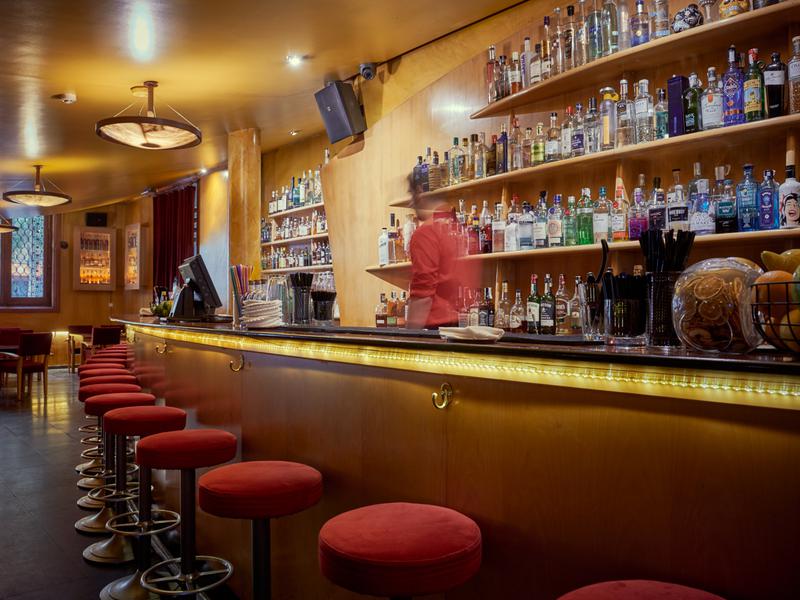 venue-image