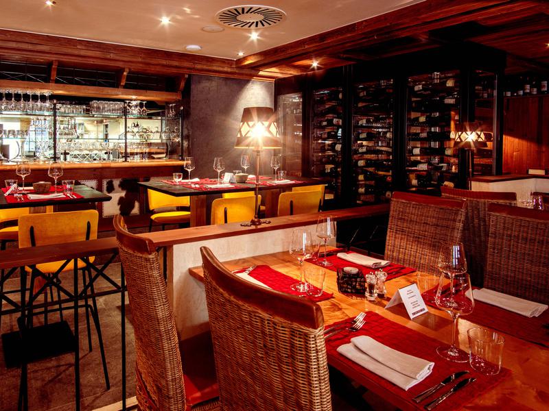 venue-image