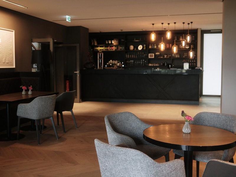 venue-image
