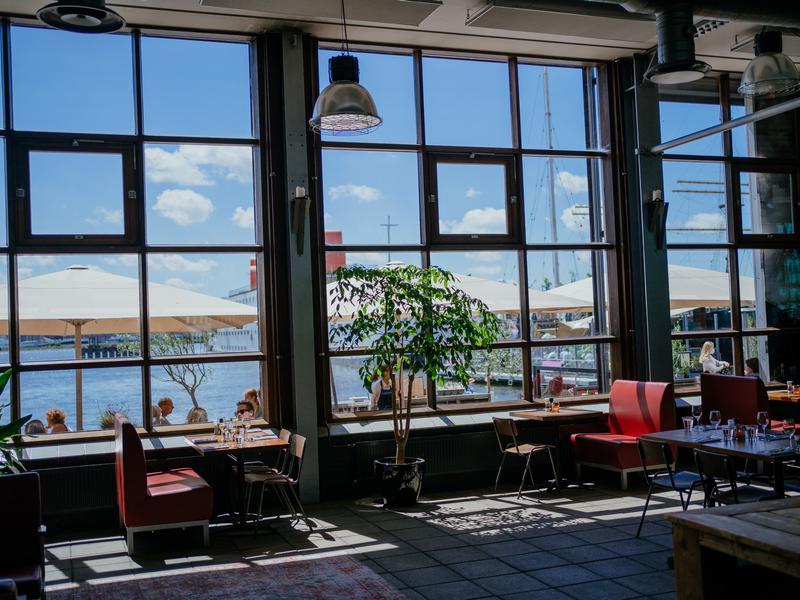 venue-image