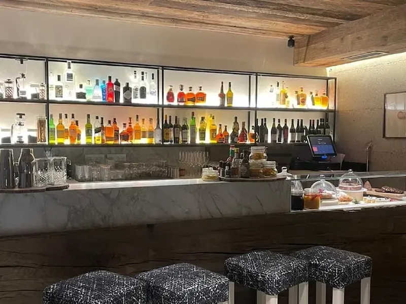 venue-image