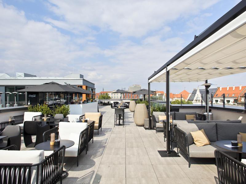 venue-image