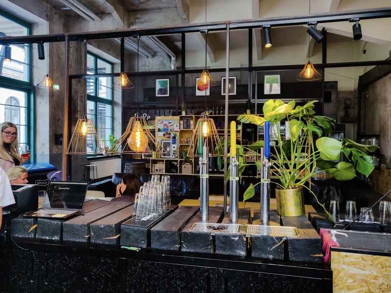 venue-image