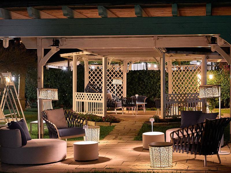 venue-image