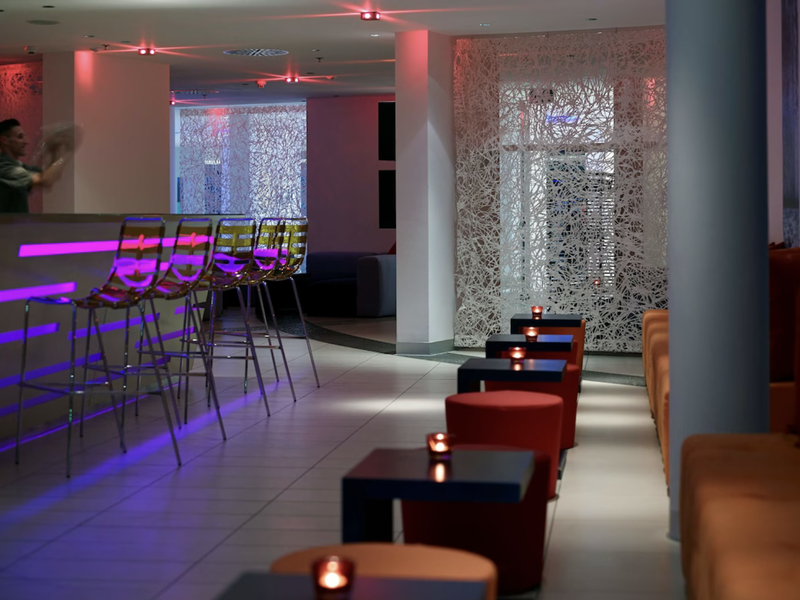 venue-image