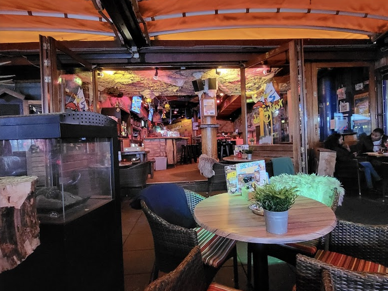 venue-image