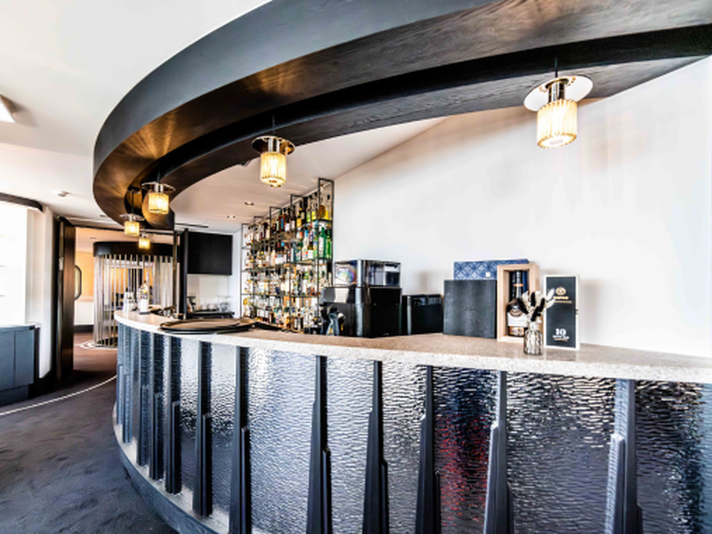 venue-image