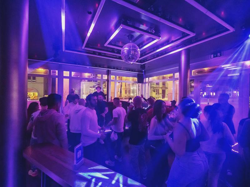 venue-image