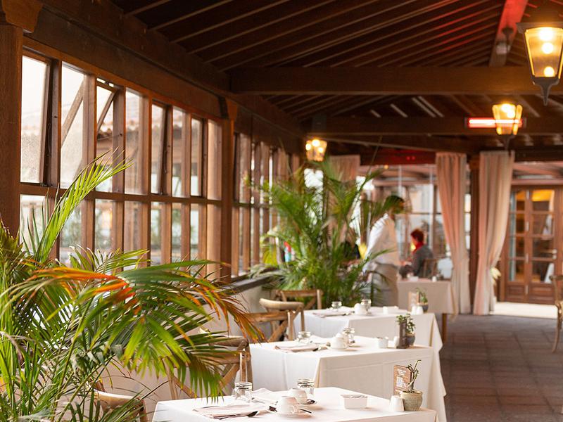venue-image