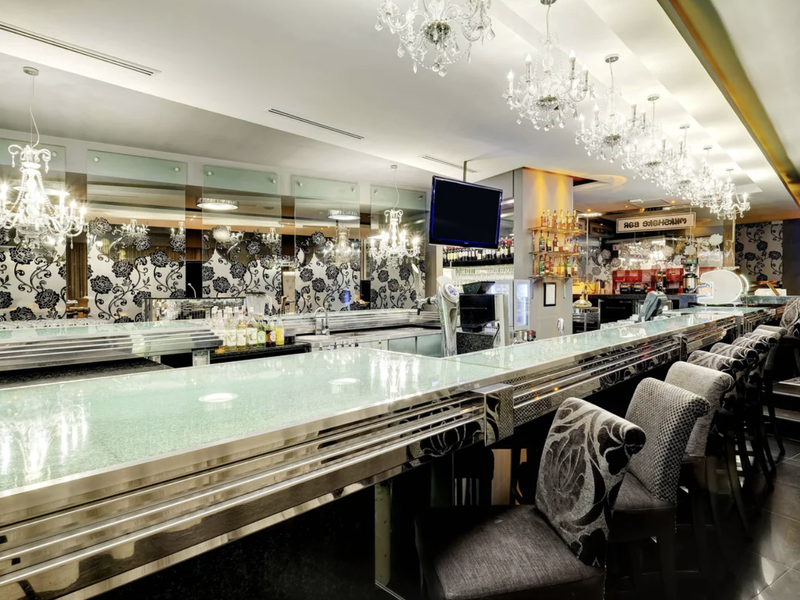 venue-image