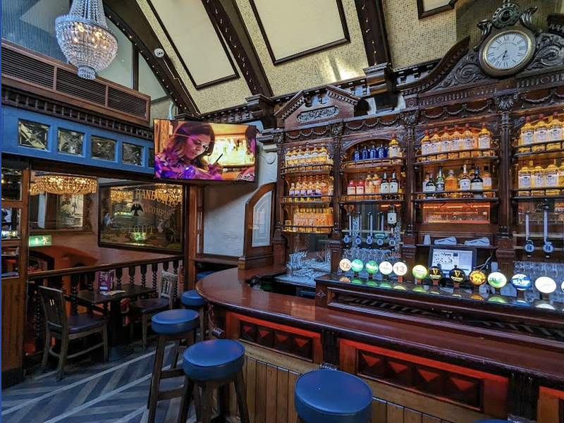 venue-image