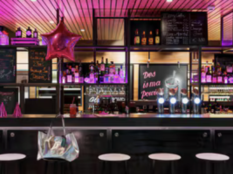 venue-image