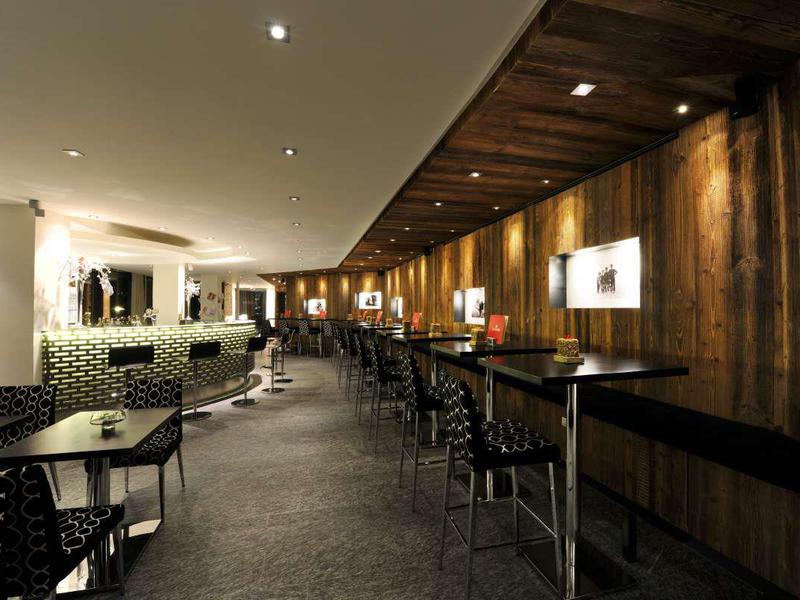 venue-image