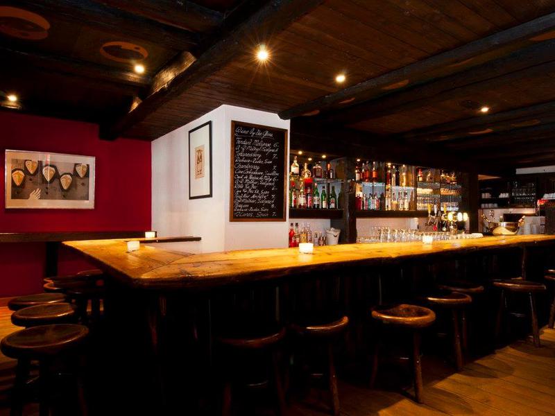 venue-image