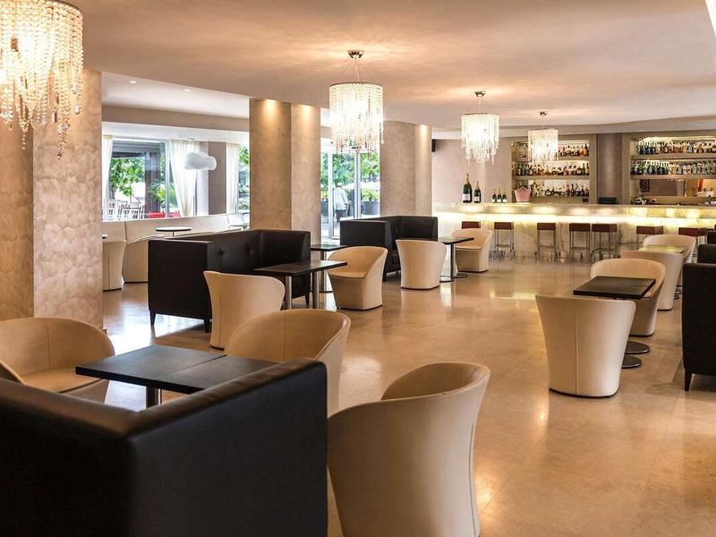 venue-image