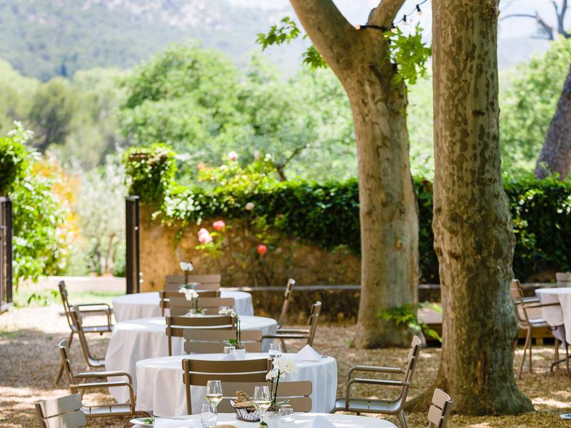 venue-image
