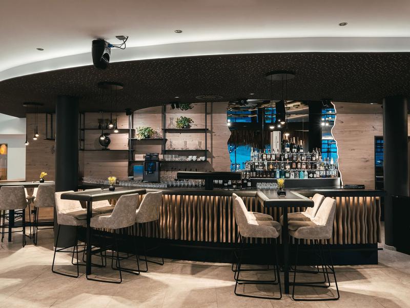 venue-image